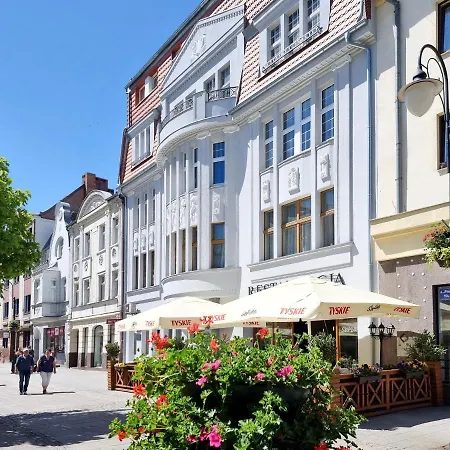 Visit Baltic - Kamienica *